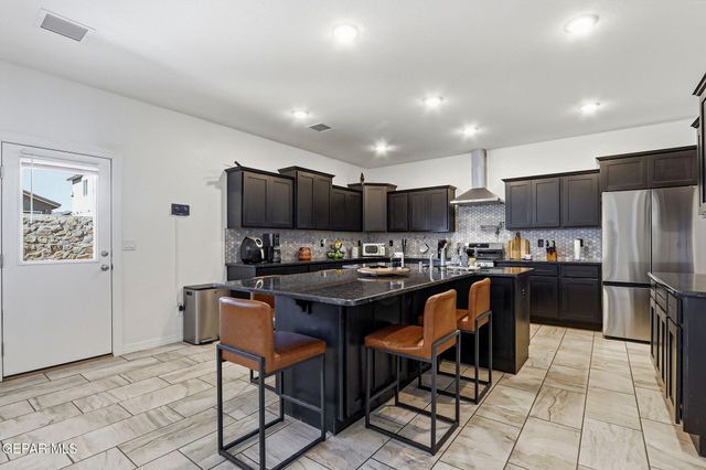 10625 HIDDEN ARCH Place, El Paso, TX 79924