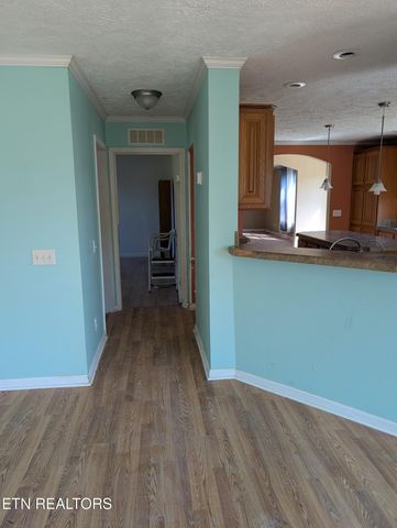 813 Hide A Way Rd, Dandridge, TN 37725