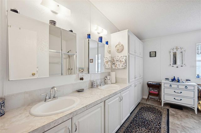 5646 CHEYENNE STREET, Zephyrhills, FL 33542