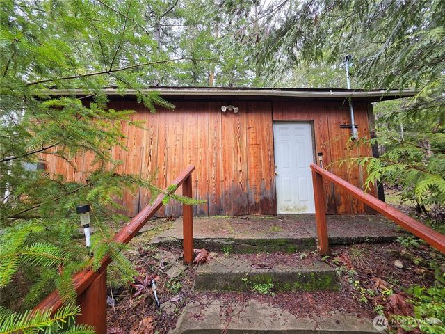 311130 Highway 101, Brinnon, WA 98320