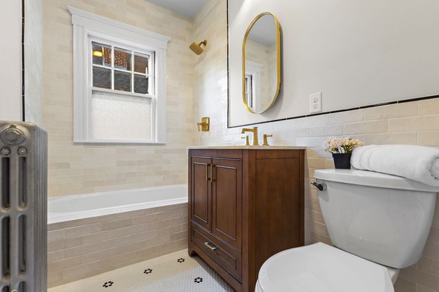 8 Wright St 2, Cambridge, MA 02138