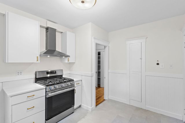 8 Wright St 2, Cambridge, MA 02138