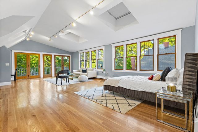 8 Wright St 2, Cambridge, MA 02138