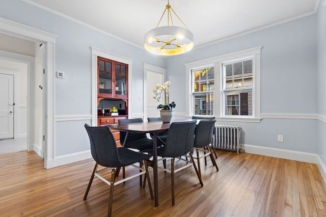 8 Wright St 2, Cambridge, MA 02138