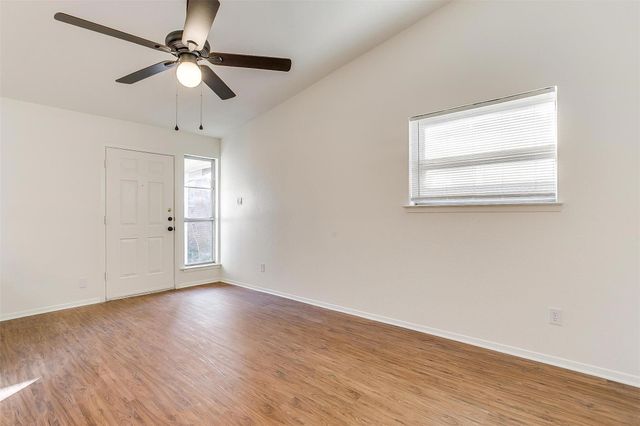 1824 Fairmount Avenue 1824, Fort Worth, TX 76110