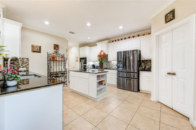1711 Calico Canyon Lane, Pearland, TX 77581