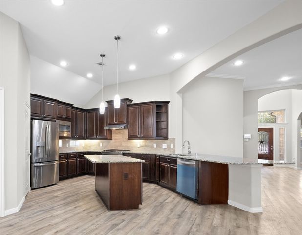 4310 Stoney Heights Court, Spring, TX 77388