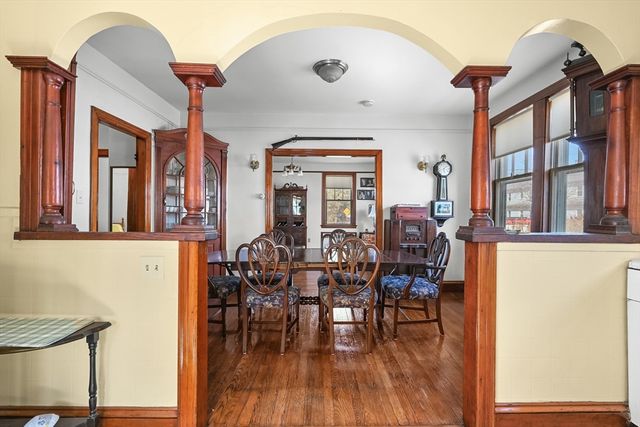 65 Louis St, Barnstable, MA 02601