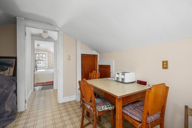 65 Louis St, Barnstable, MA 02601