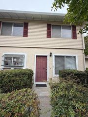 2561 EL PORTAL Drive C, San Pablo, CA 94806