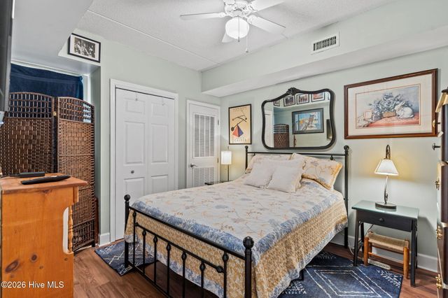 106 N Water Street 209, Wilmington, NC 28401