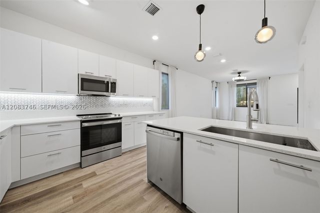 4519 NW 84th Ave, Doral, FL 33166