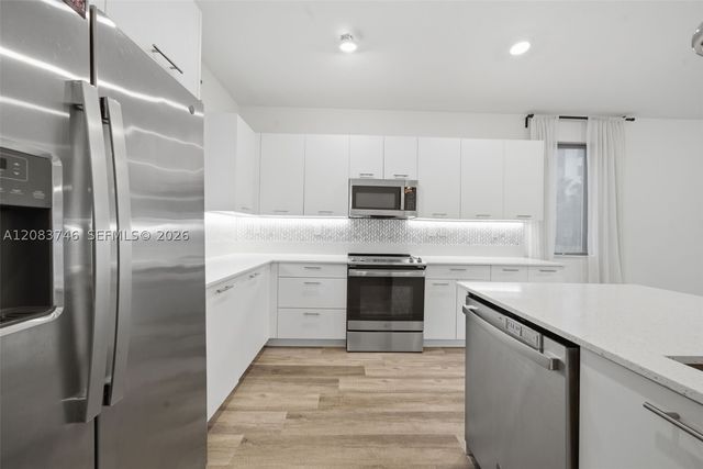 4519 NW 84th Ave, Doral, FL 33166