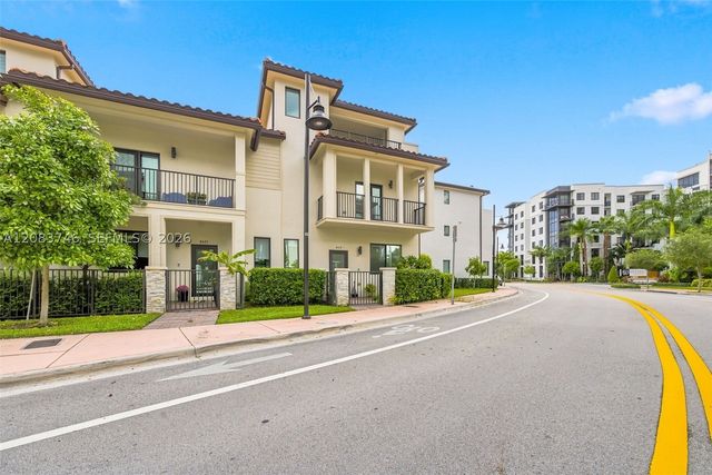 4519 NW 84th Ave, Doral, FL 33166