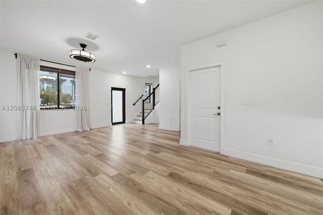 4519 NW 84th Ave, Doral, FL 33166