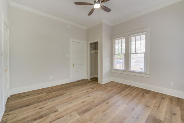 211 E West Street, El Campo, TX 77437