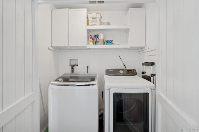 1008 Middle Line Hwy, Sag Harbor, NY 11963