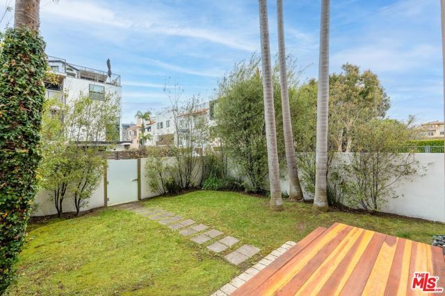 28 Westwind Street, Marina Del Rey, CA 90292