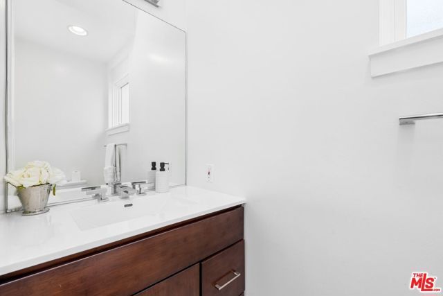28 Westwind Street, Marina Del Rey, CA 90292
