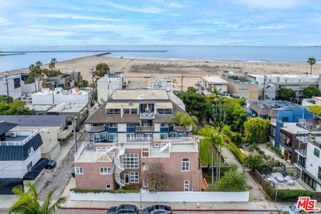 28 Westwind Street, Marina Del Rey, CA 90292