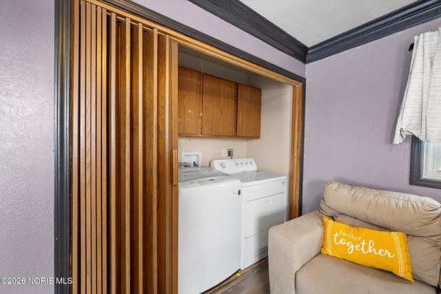 4834 Glen Oaks Drive, Toledo, OH 43613