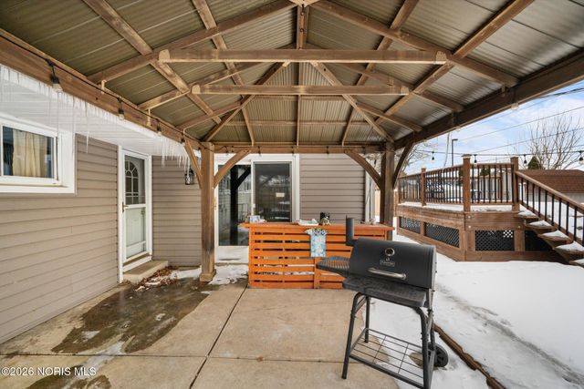 4834 Glen Oaks Drive, Toledo, OH 43613