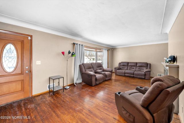 4834 Glen Oaks Drive, Toledo, OH 43613