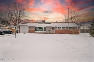 4834 Glen Oaks Drive, Toledo, OH 43613