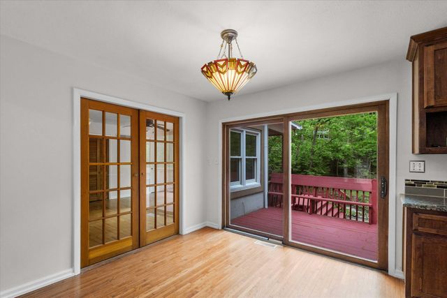 701 GLENWOOD CT, Columbia, MO 65203