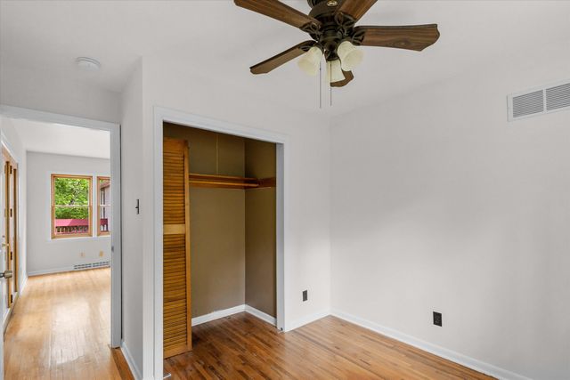 701 GLENWOOD CT, Columbia, MO 65203