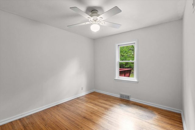 701 GLENWOOD CT, Columbia, MO 65203