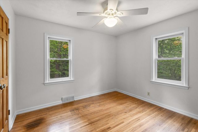 701 GLENWOOD CT, Columbia, MO 65203