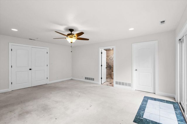 701 GLENWOOD CT, Columbia, MO 65203