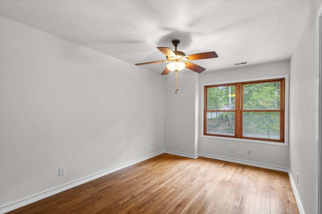 701 GLENWOOD CT, Columbia, MO 65203