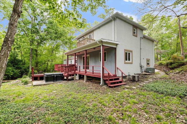 701 GLENWOOD CT, Columbia, MO 65203