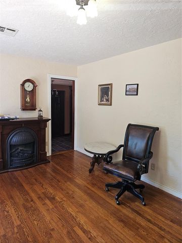 1103 McNamee Street, Norman, OK 73069
