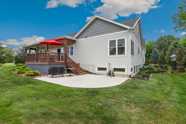 410 E 665 N, Valparaiso, IN 46383