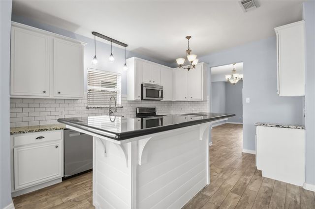 12031 Piney Bend Drive, Tomball, TX 77375