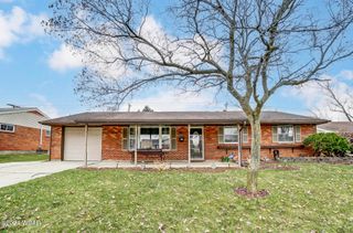 2425 Windsor Drive, Lima, OH 45805
