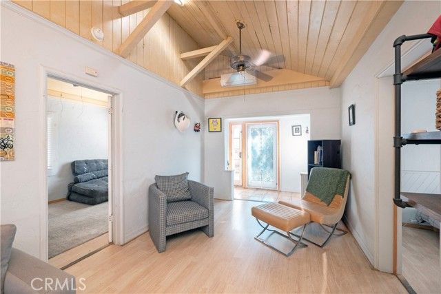 13217 Raven Drive, Sylmar (los Angeles), CA 91342