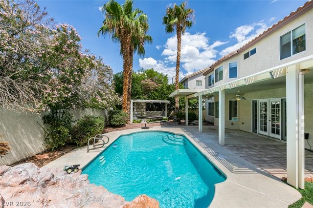 8224 Tivoli Cove Drive, Las Vegas, NV 89128
