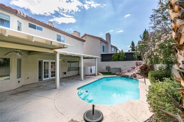 8224 Tivoli Cove Drive, Las Vegas, NV 89128