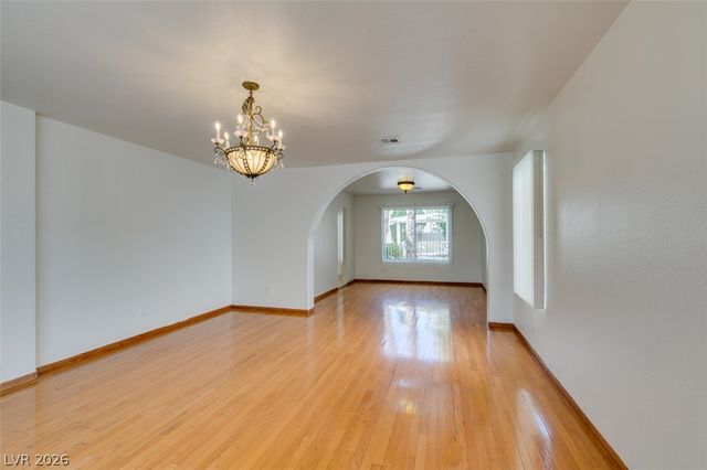 8224 Tivoli Cove Drive, Las Vegas, NV 89128