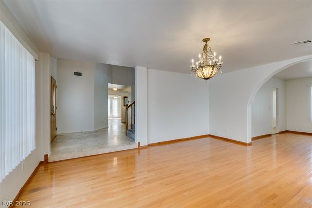 8224 Tivoli Cove Drive, Las Vegas, NV 89128
