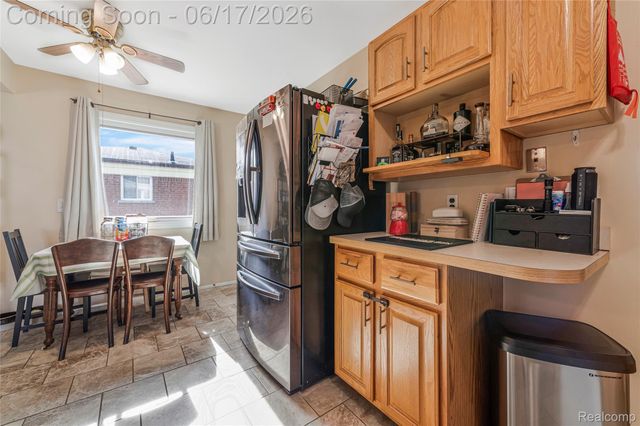14914 Jenny Drive, Warren, MI 48088