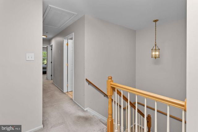 301 PHEASANT RUN, Monmouth Junction, NJ 08852