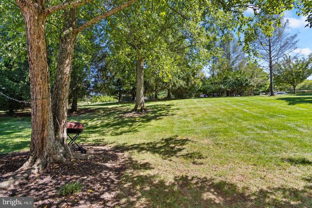 301 PHEASANT RUN, Monmouth Junction, NJ 08852