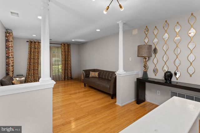 301 PHEASANT RUN, Monmouth Junction, NJ 08852