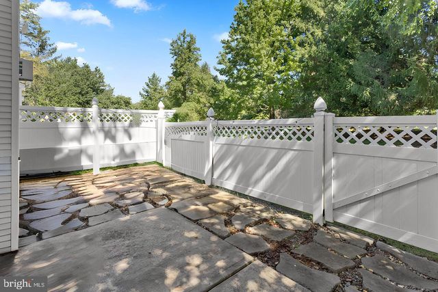 301 PHEASANT RUN, Monmouth Junction, NJ 08852