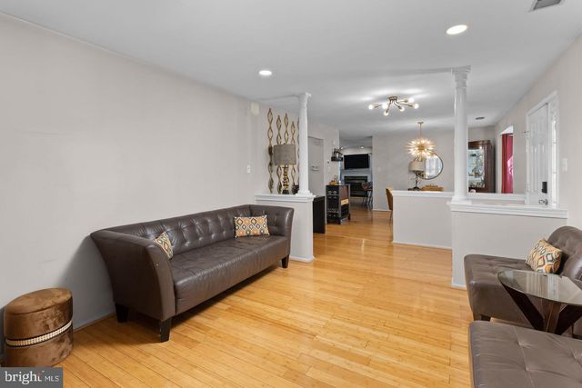 301 PHEASANT RUN, Monmouth Junction, NJ 08852